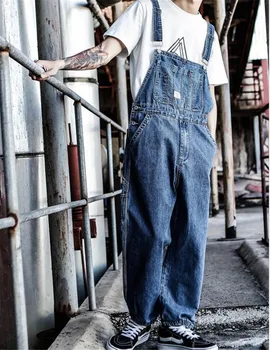 Japanese hip-hop denim jumpsuit Japanese retro loose oversized strap jumpsuit 
Japanese hip-hop denim jumpsuit Japanese retro loose oversized strap jumpsuit