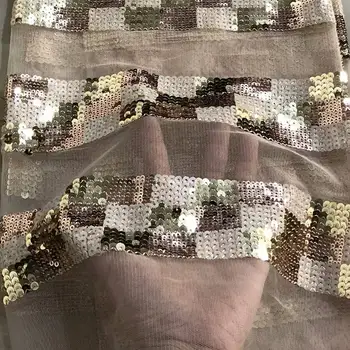 5 Yards High Quality African Gold Sequins Lace Fabric 2020 Hot sale Embroidery French tulle lace Fabrics For Wedding mv607
5 Yards High Quality African Gold Sequins Lace Fabric 2020 Hot sale Embroidery French tulle lace Fabrics For Wedding mv607