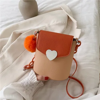 New Fashion Panelled Bucket Bags For Women 2020 Summer Female Hairball PU Leather Crossbody Bags Sac A Femme Luxury Handbags 
New Fashion Panelled Bucket Bags For Women 2020 Summer Female Hairball PU Leather Crossbody Bags Sac A Femme Luxury Handbags