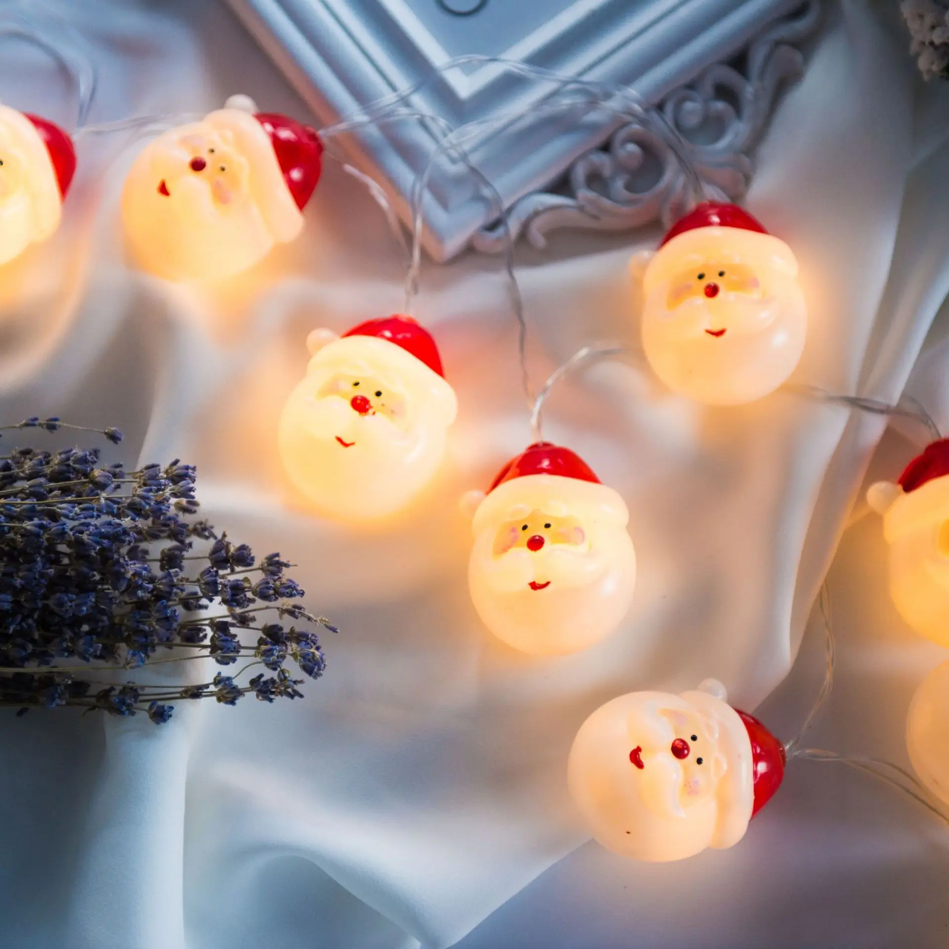 Factory Direct Selling 2018 New Style LED Colored Lamp Lighting Chain Christmas Snowman Avatar Flashing Light Christmas Holiday
Factory Direct Selling 2018 New Style LED Colored Lamp Lighting Chain Christmas Snowman Avatar Flashing Light Christmas Holiday