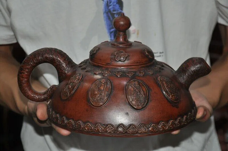 wedding decoration China Yixing Zisha pottery auspicious God the Eight Immortals Teakettle Teapot
wedding decoration China Yixing Zisha pottery auspicious God the Eight Immortals Teakettle Teapot