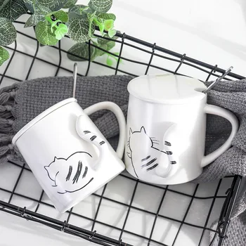 

Ceramics Mug Creative 3D Embossed Cat Cup With Lid Spoon Sets Coffee Milk Tea Mugs Breakfast Cup Drinkware canecas tazas de cafe