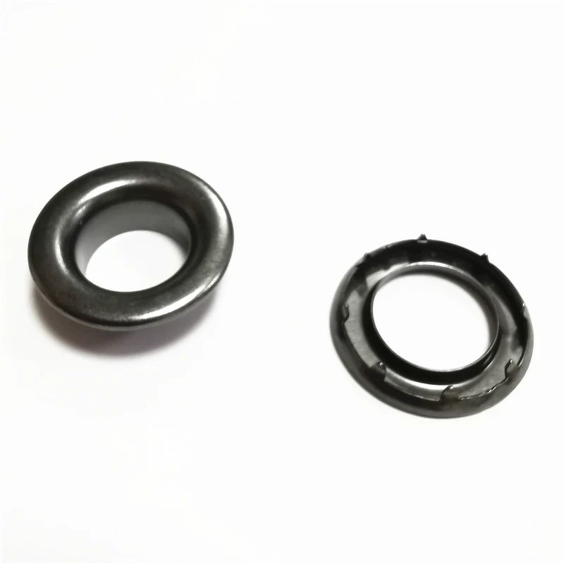 28-15-5-MM-Brass-material-heavier harder rolled rim with 6 spur claws on the Gasket 2 parts 13 MM inside diameter
28-15-5-MM-Brass-material-heavier harder rolled rim with 6 spur claws on the Gasket 2 parts 13 MM inside diameter