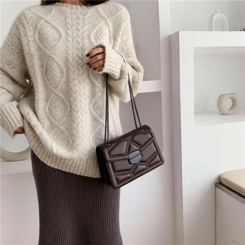 Rivet Chain Small Crossbody Bag PU Leather Designer Purse Bag For Women 2020 Crossbody Winter New Fashion Shoulder Bag Female
Rivet Chain Small Crossbody Bag PU Leather Designer Purse Bag For Women 2020 Crossbody Winter New Fashion Shoulder Bag Female