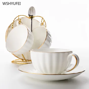 Simple ceramic coffee cup and saucer with pattern set with spoon bone china multi-style European-style dining cup
Simple ceramic coffee cup and saucer with pattern set with spoon bone china multi-style European-style dining cup