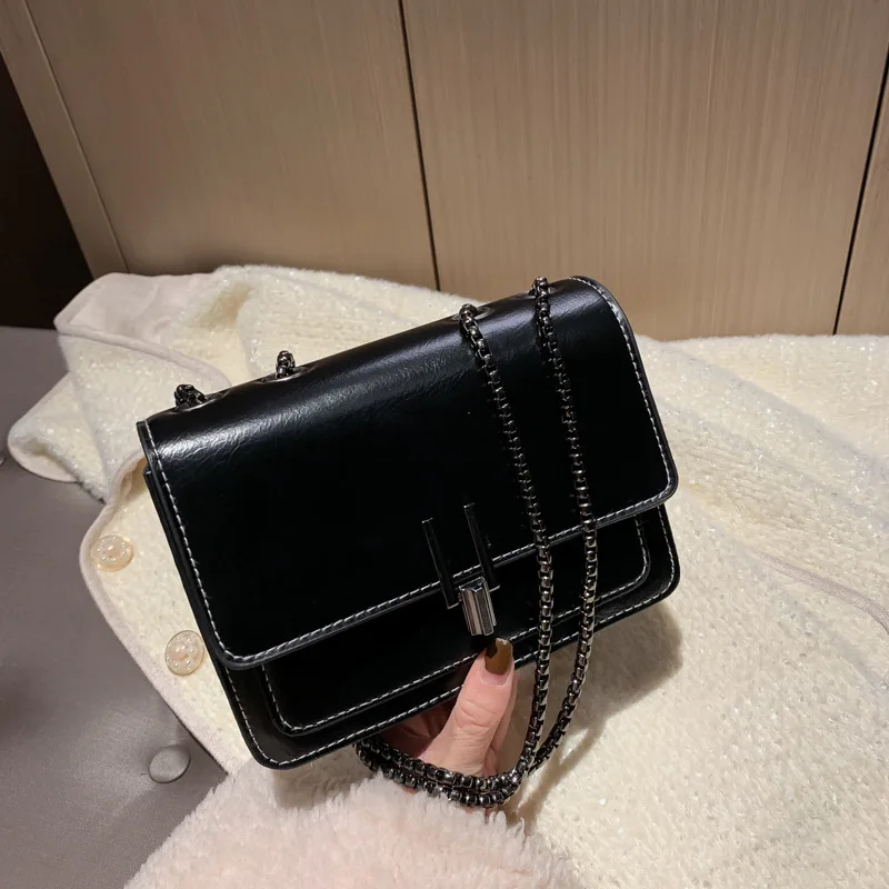 Winter retro small bag new ladies stereotyped chain shoulder bag texture all-match messenger small square bag
Winter retro small bag new ladies stereotyped chain shoulder bag texture all-match messenger small square bag
