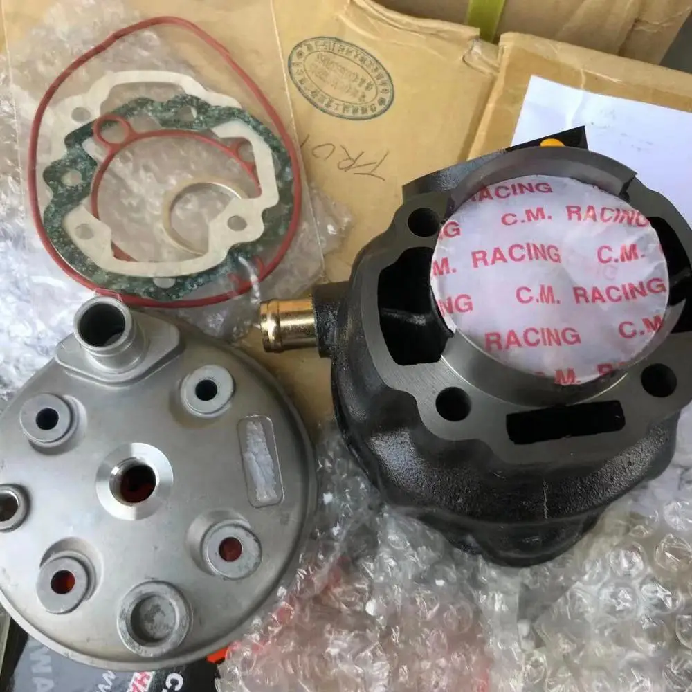 Cylinder kit for JOG 50 90 3KJ 135cc big bore set 54 mm piston tuning water cooling engine parts increase power top speed
Cylinder kit for JOG 50 90 3KJ 135cc big bore set 54 mm piston tuning water cooling engine parts increase power top speed