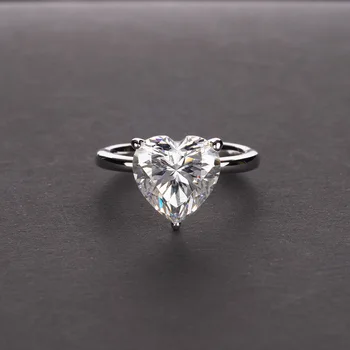 CMajor Sterling Silver Synthetic Diamond Jewelry White Yellow Purple Red Pink Light Blue Heart-shaped Classic Ring for Women
CMajor Sterling Silver Synthetic Diamond Jewelry White Yellow Purple Red Pink Light Blue Heart-shaped Classic Ring for Women