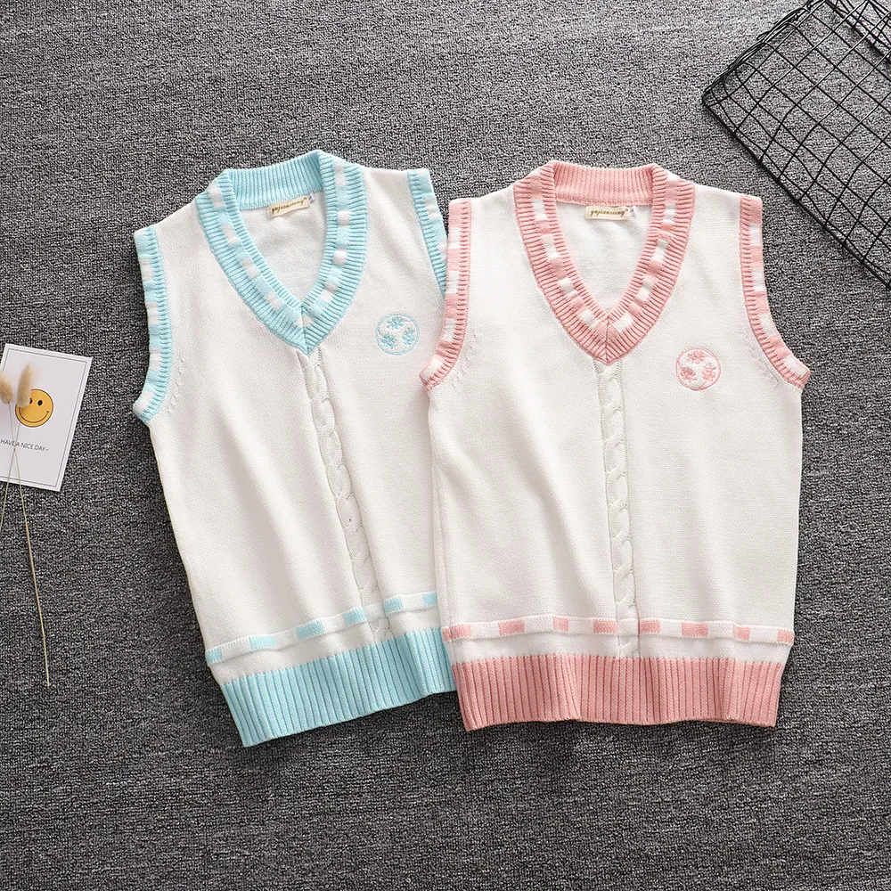 Fresh soft color Embroidery pattern Sweater vest high school Japanese-style knitting pullover
Fresh soft color Embroidery pattern Sweater vest high school Japanese-style knitting pullover