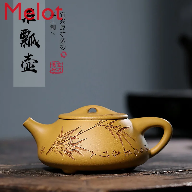 Yixing Purple Clay Teapot, Famous Handmade Teapot, Tea Set, Golden Segment Mud Dongpo Shipiao Teapot
Yixing Purple Clay Teapot, Famous Handmade Teapot, Tea Set, Golden Segment Mud Dongpo Shipiao Teapot