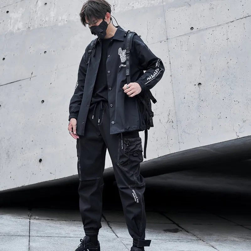 Men Cargo Pants Black Ribbons Block Multi-Pocket 2020 Joggers Harajuku Sweatpant Hip Hop Casual Polyester Trousers Size M-3XL
Men Cargo Pants Black Ribbons Block Multi-Pocket 2020 Joggers Harajuku Sweatpant Hip Hop Casual Polyester Trousers Size M-3XL