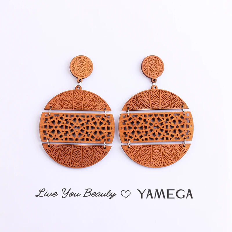 YAMEGA Vintage Wooden Earrings Popular Long Hollow Personality Style Fashion Drop Pom Pom Earring Boho Jewelry For Woman Gifts
YAMEGA Vintage Wooden Earrings Popular Long Hollow Personality Style Fashion Drop Pom Pom Earring Boho Jewelry For Woman Gifts