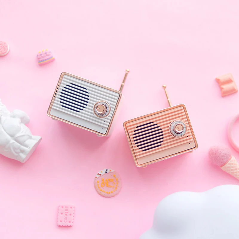 New Retro Bluetooth Speaker Vintage Mini Cute Bluetooth Speaker Nostalgic Heavy Bass 3D Stereo Surround HiFi Sound Effects
New Retro Bluetooth Speaker Vintage Mini Cute Bluetooth Speaker Nostalgic Heavy Bass 3D Stereo Surround HiFi Sound Effects