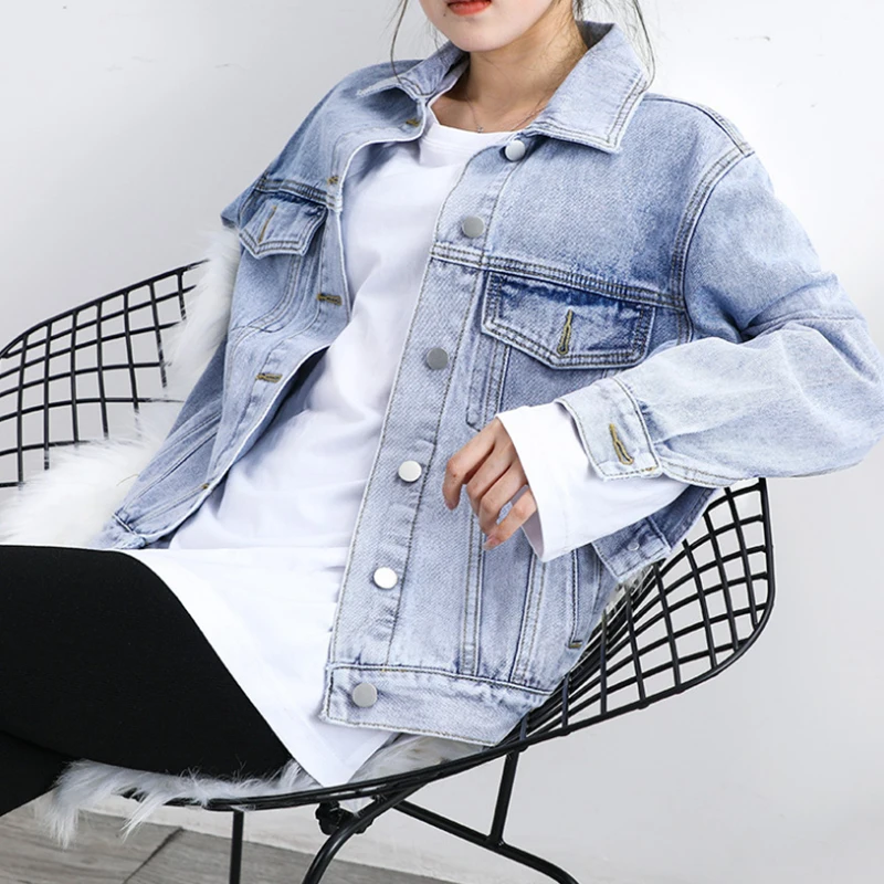 2020 Denim Jacket Women Spring Coat Ripped oversized Outerwear Coats Windbreaker Boyfriend Female Jeans Jacket Plus Size
2020 Denim Jacket Women Spring Coat Ripped oversized Outerwear Coats Windbreaker Boyfriend Female Jeans Jacket Plus Size