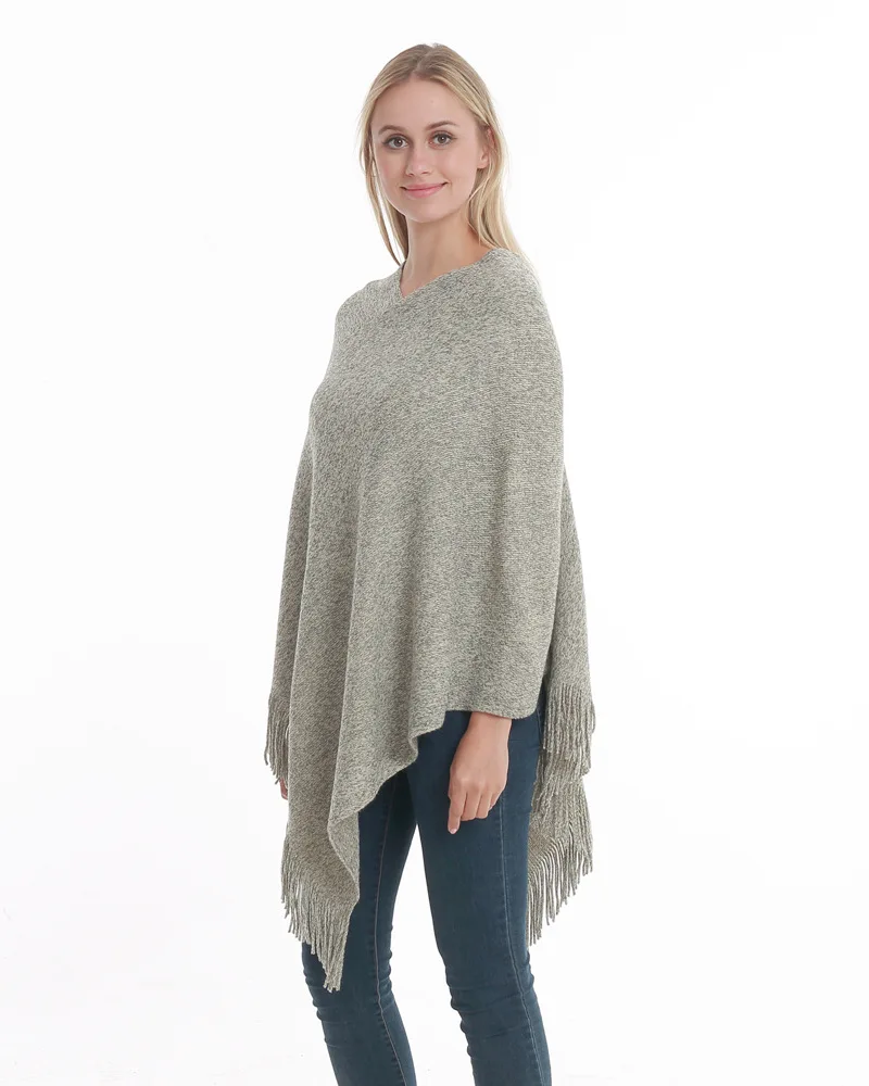 Western style pullover solid color cloak fashion simple versatile silver tassled Loose and plus-sized women's clothing currently
Western style pullover solid color cloak fashion simple versatile silver tassled Loose and plus-sized women's clothing currently