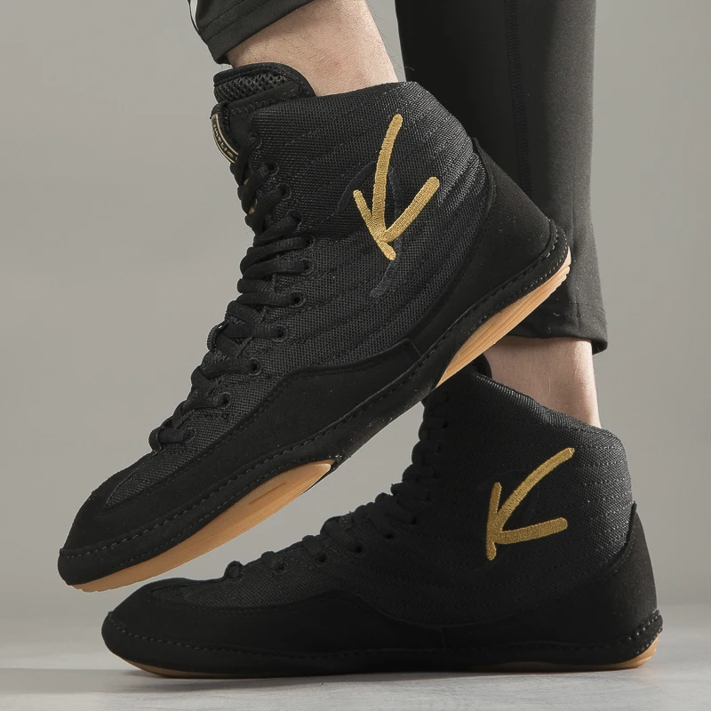 New Men Professional Wrestling Shoes Light Weight Boxing Shoes High Quality Flighting Shoes Black Breathable Boxing Sneakers Men
New Men Professional Wrestling Shoes Light Weight Boxing Shoes High Quality Flighting Shoes Black Breathable Boxing Sneakers Men