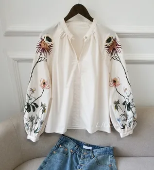 Embroidery cotton shirt Women fashion 2020 spring summer lanterns sleeve round collar designer runway brand tops and blouses 
Embroidery cotton shirt Women fashion 2020 spring summer lanterns sleeve round collar designer runway brand tops and blouses