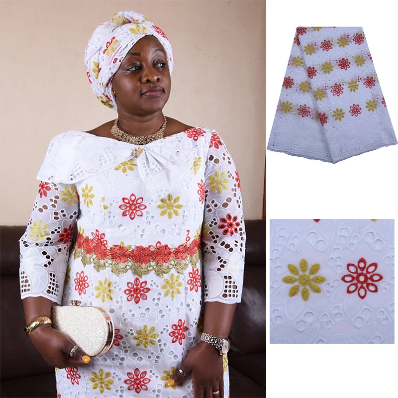 Latest Design Swiss Voile Lace In Switzerland 100% Cotton Lace Nigerian Lace Fabric High Quality African Dry Lace Fabric 1780
Latest Design Swiss Voile Lace In Switzerland 100% Cotton Lace Nigerian Lace Fabric High Quality African Dry Lace Fabric 1780