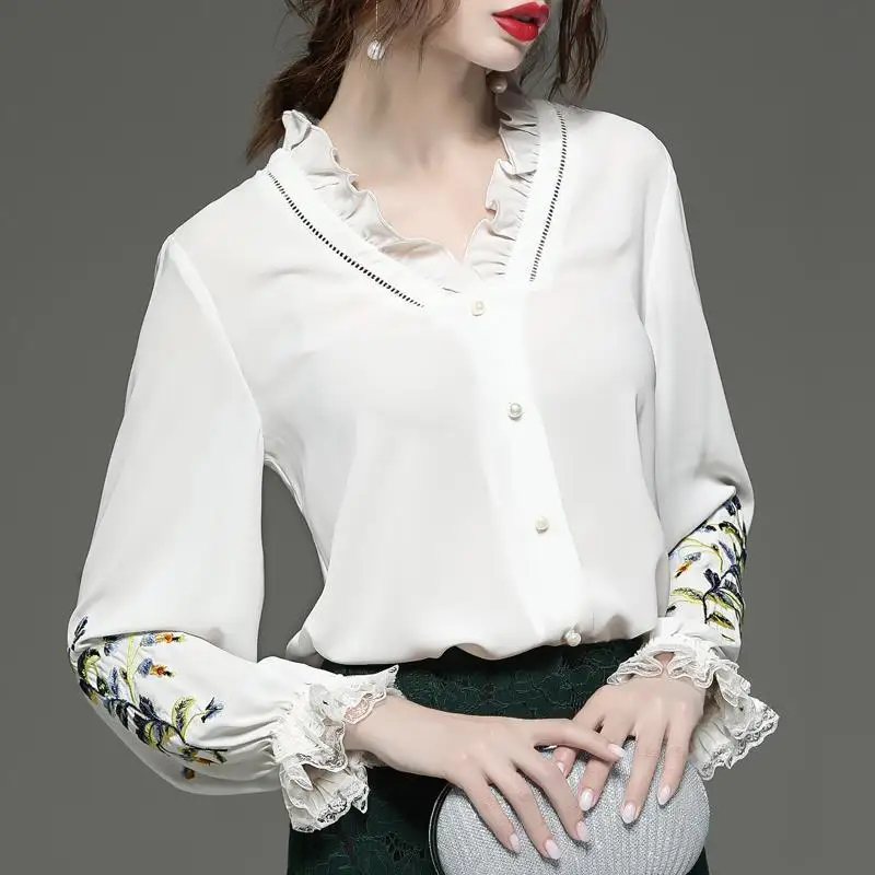 Women Shirts Spring Autumn New Floral Embroidery Long Lace Sleeved V Neck Maxi Ruffles Elegant Nice Shirts Blouses NS822
Women Shirts Spring Autumn New Floral Embroidery Long Lace Sleeved V Neck Maxi Ruffles Elegant Nice Shirts Blouses NS822