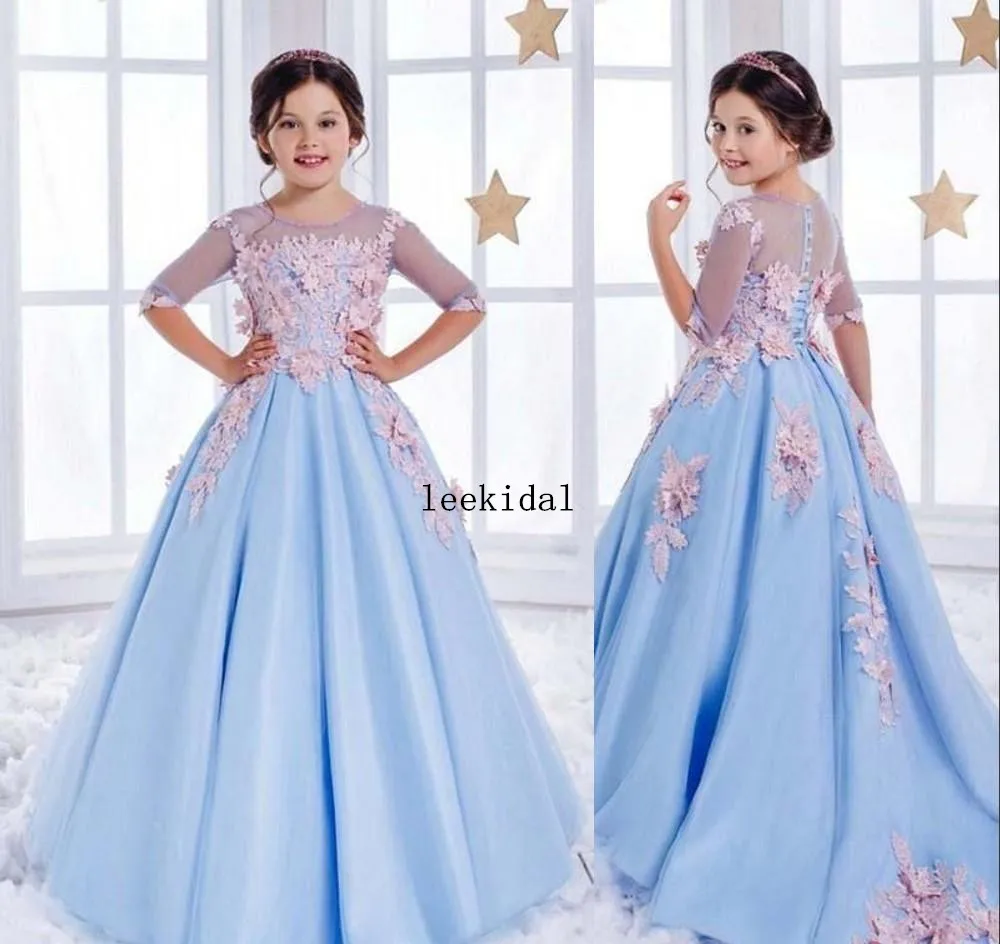 

Cute Flower Girls Dresses Sky Blue Lace Illusion Pink 3D Floral Applique Half Sleeves Kids Girls Pageant Dress Princess Gowns