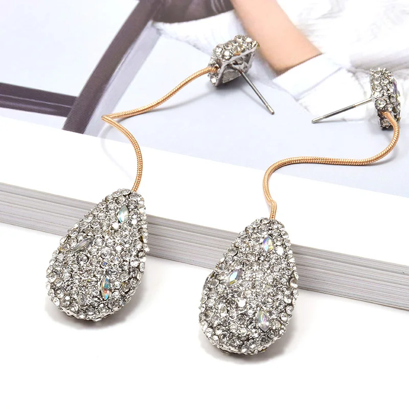 New Long Dangle Drop Earrings Studded With Dense Rhinestone High-Quality Clear Crystals Jewelry Accessories For Women Wholesale
New Long Dangle Drop Earrings Studded With Dense Rhinestone High-Quality Clear Crystals Jewelry Accessories For Women Wholesale