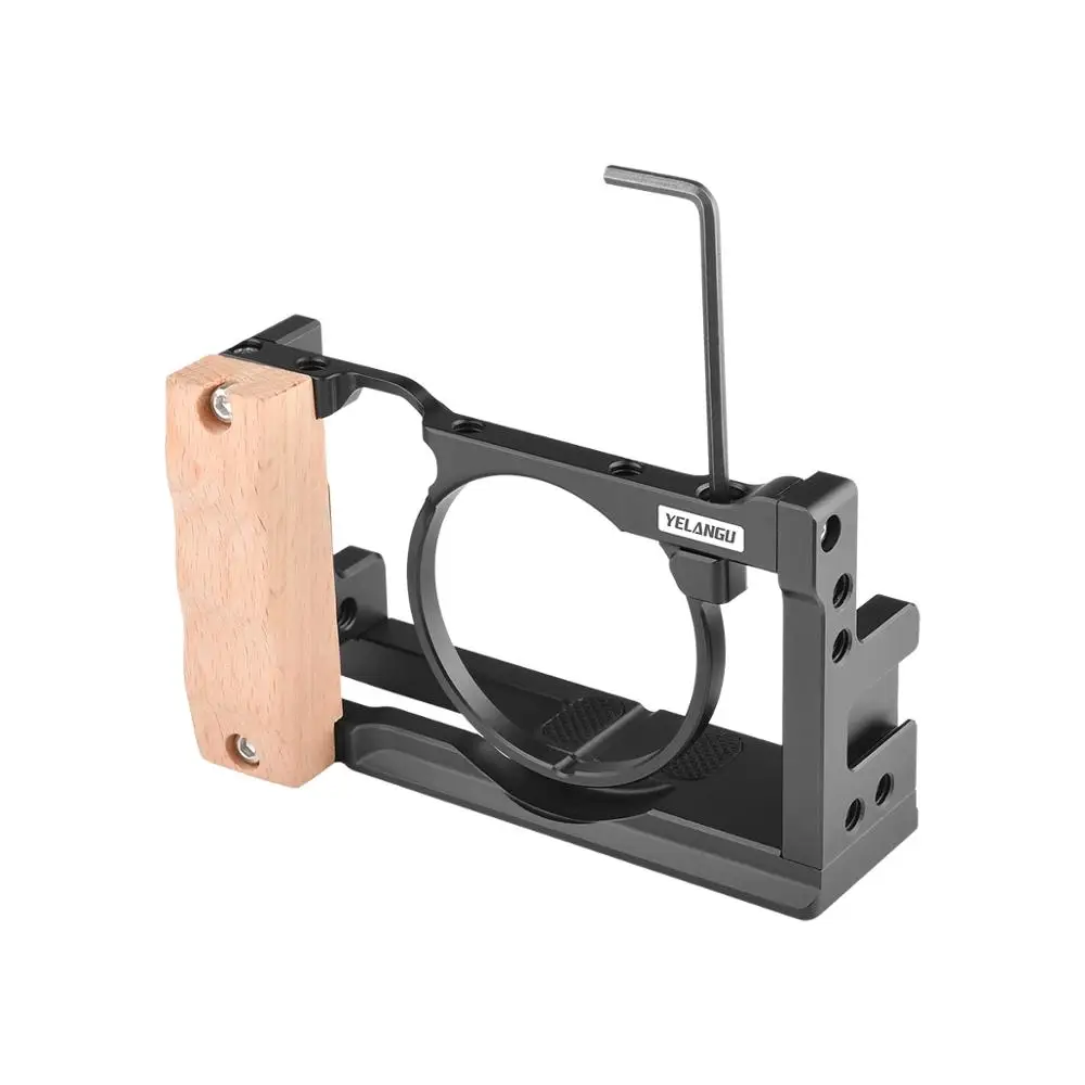 YELANGU C12 Light Weight Studio DSLR Camera Cage Housing Case Cold Shoe 1/4 and 3/8 threaded holes for Sony RX100VII
YELANGU C12 Light Weight Studio DSLR Camera Cage Housing Case Cold Shoe 1/4 and 3/8 threaded holes for Sony RX100VII