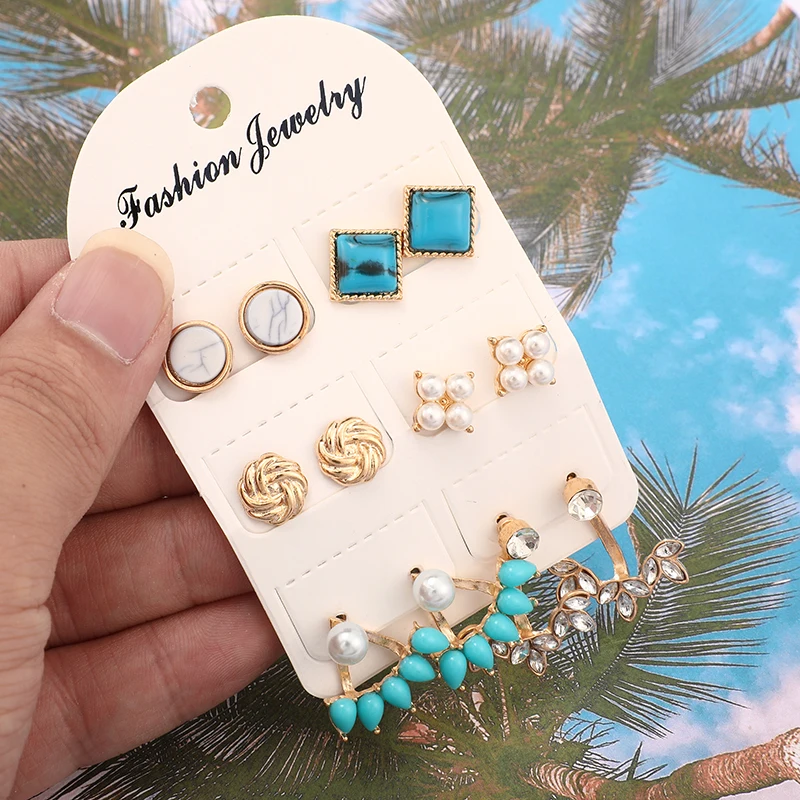 HuaTang Colorful Crystal Rhinestone Boho Stud Earrings for Women Girl Geometric Piercing Earrings Set Jewelry Brincos C07109
HuaTang Colorful Crystal Rhinestone Boho Stud Earrings for Women Girl Geometric Piercing Earrings Set Jewelry Brincos C07109