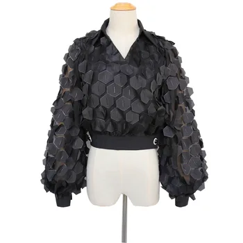2020 Spring New French Court Style Geometric Pattern Three-dimensional Decorative Design Sense Long-sleeved Wild Shirt Women
2020 Spring New French Court Style Geometric Pattern Three-dimensional Decorative Design Sense Long-sleeved Wild Shirt Women