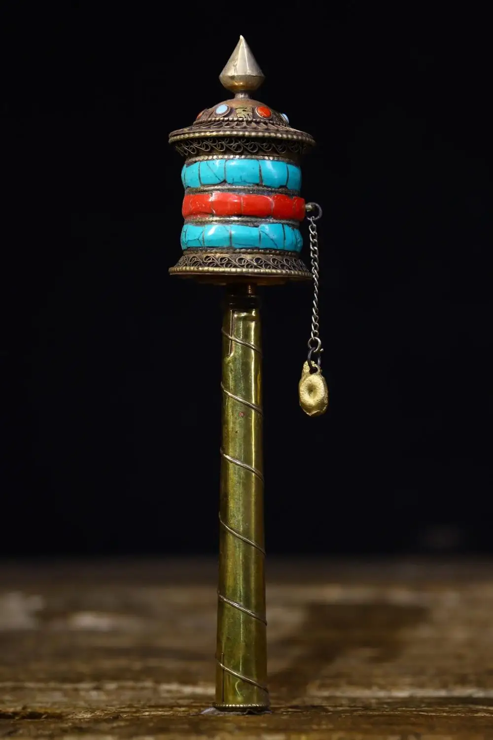 7”Tibetan Temple Collection Old Bronze Old Mosaic Gem Turquoise Prayer Wheel Old scriptures Amulet Dharma Town House Exorcism 
7”Tibetan Temple Collection Old Bronze Old Mosaic Gem Turquoise Prayer Wheel Old scriptures Amulet Dharma Town House Exorcism