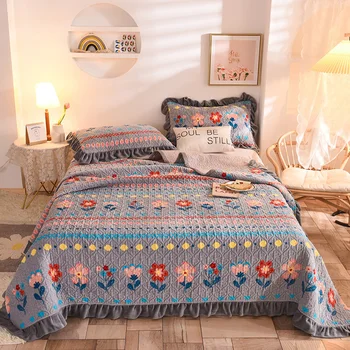 Ruffles Quilted Bedspread Thicken Crystal Velvet Flower Leaf Printed Quilting Bed Cover Sheet Coverlet Pillowcase Home Textile
Ruffles Quilted Bedspread Thicken Crystal Velvet Flower Leaf Printed Quilting Bed Cover Sheet Coverlet Pillowcase Home Textile