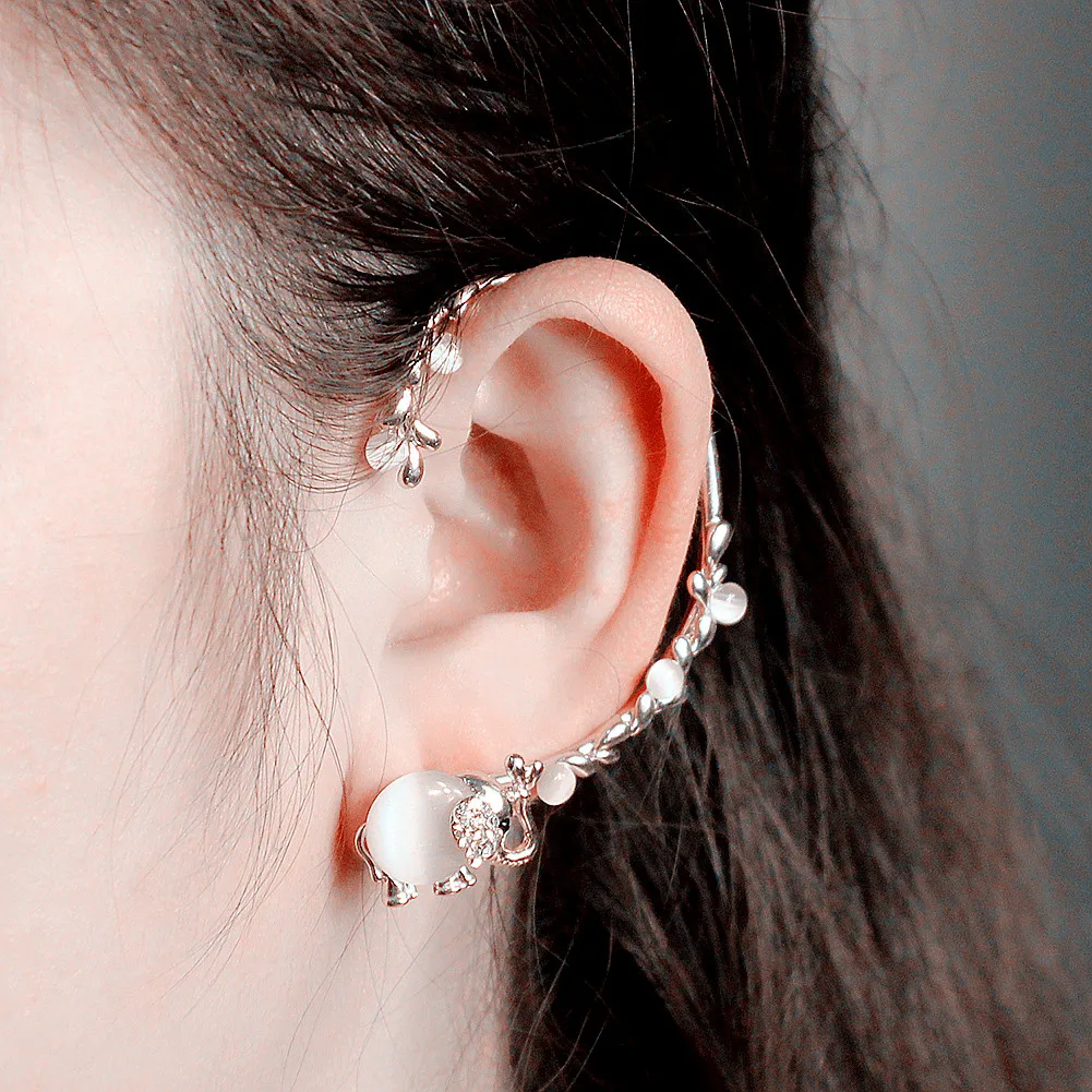 Retro Woman Stud Earrings Cat's Eye Elephant Crystal Anti-allergic Earpins Girl's Earring Opal Earclips Ear Jewelry Gift
Retro Woman Stud Earrings Cat's Eye Elephant Crystal Anti-allergic Earpins Girl's Earring Opal Earclips Ear Jewelry Gift