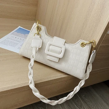 Braided Shoulder Strap Design Small PU Leather Crossbody Bags For Women 2020 Lady Shoulder Handbag Female Cross Body Bag
Braided Shoulder Strap Design Small PU Leather Crossbody Bags For Women 2020 Lady Shoulder Handbag Female Cross Body Bag
