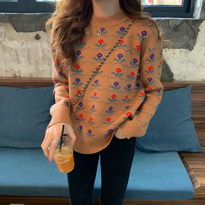 Vintage Kawaii Sweater Winter Autumn Korean Fresh Flower Pattern White Knit Sweater Women O-Neck Long Sleeve Casual Pull Femme
Vintage Kawaii Sweater Winter Autumn Korean Fresh Flower Pattern White Knit Sweater Women O-Neck Long Sleeve Casual Pull Femme