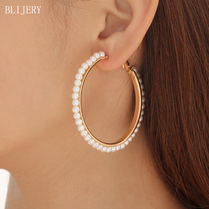 BLIJERY Fashion Gold Color Pearl Beaded Hoop Earrings for Women Punk Jewelry Statement Big Circle Earrings Boucles d'oreilles
BLIJERY Fashion Gold Color Pearl Beaded Hoop Earrings for Women Punk Jewelry Statement Big Circle Earrings Boucles d'oreilles