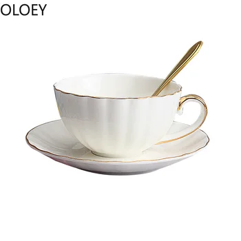 Luxury Coffee Mug Gold Ceramic Flower Afternoon Tea Cup China Bone Coffee Cup and Saucer Set Nordic European Tazas Para Cafe New
Luxury Coffee Mug Gold Ceramic Flower Afternoon Tea Cup China Bone Coffee Cup and Saucer Set Nordic European Tazas Para Cafe New