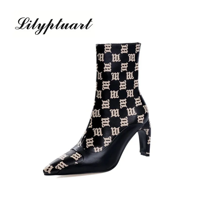 2019 autumn new pointed shape with high heel boots European and American style leather boots fashion wild Chelsea boots
2019 autumn new pointed shape with high heel boots European and American style leather boots fashion wild Chelsea boots