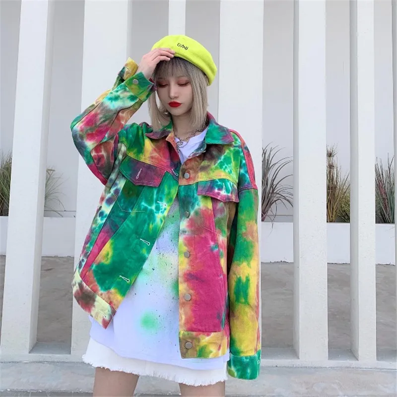 Streetwear Plus size Women Painting Graffiti Harajuku Denim jacket 2020 Spring Vintage Oversized Casual Jean coat chaqueta mujer
Streetwear Plus size Women Painting Graffiti Harajuku Denim jacket 2020 Spring Vintage Oversized Casual Jean coat chaqueta mujer