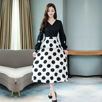 New Chiffon V Neck Top Blouse Dot Print Long Skirt Suit Lady 2019 Autumn Fashion Women'S Clothing Set Two-Piece Outfit Patchwork
New Chiffon V Neck Top Blouse Dot Print Long Skirt Suit Lady 2019 Autumn Fashion Women'S Clothing Set Two-Piece Outfit Patchwork