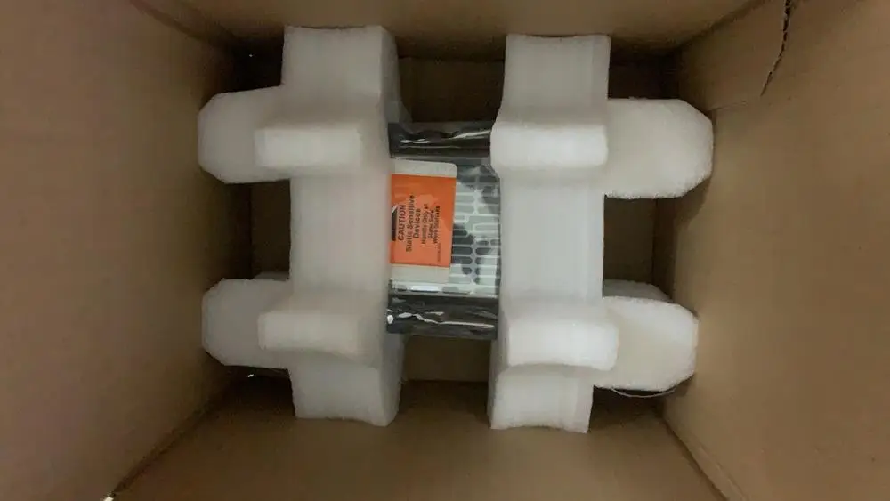 Новая оригинальная коробка для 00AJ222 00AJ223 1 6 T SAS SSD 12G 2 5 M5 X6 3 года гарантии