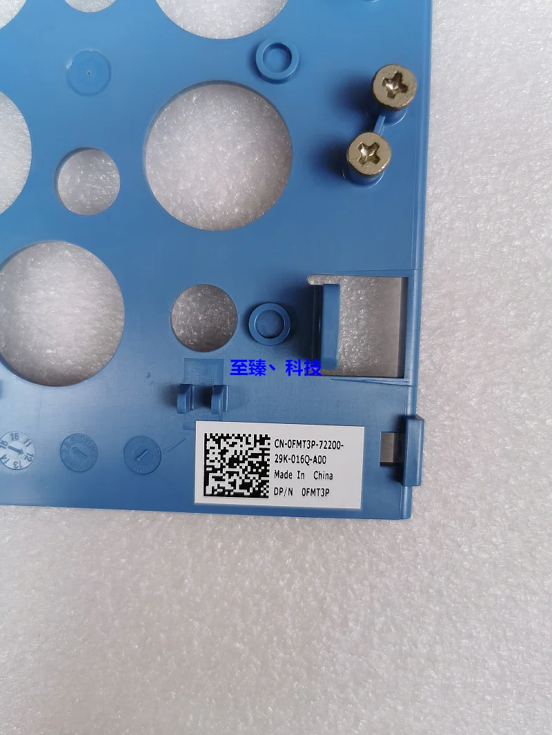 For Original DELL 2.5 inch to 3.5 inch Hard drive bracket Bracket transfer shelf 0FMT3P 0R494D
For Original DELL 2.5 inch to 3.5 inch Hard drive bracket Bracket transfer shelf 0FMT3P 0R494D