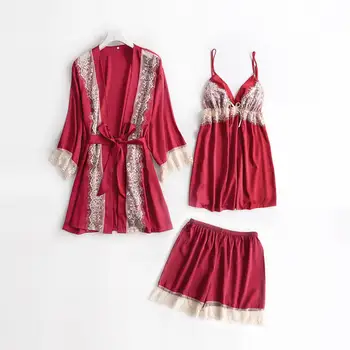 Women's Pajamas Jacket Shorts 3 pieces Pajamas Lace Home Garments Can Go Out Wear Home Garments With Chest Mats
Women's Pajamas Jacket Shorts 3 pieces Pajamas Lace Home Garments Can Go Out Wear Home Garments With Chest Mats