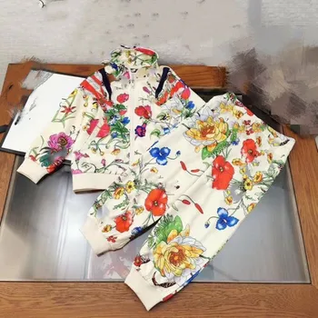 2020 New fashion Autumn Winter Kids Clothing Set White Flower pants for Toddler Party Kids Clothing set Brand outwear
2020 New fashion Autumn Winter Kids Clothing Set White Flower pants for Toddler Party Kids Clothing set Brand outwear