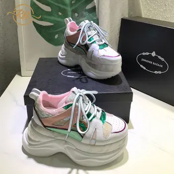 RY-RELAA European station 2020 new daddy shoes female summer ins Genuine Leather luxury shoes women platform high super sneakers
RY-RELAA European station 2020 new daddy shoes female summer ins Genuine Leather luxury shoes women platform high super sneakers