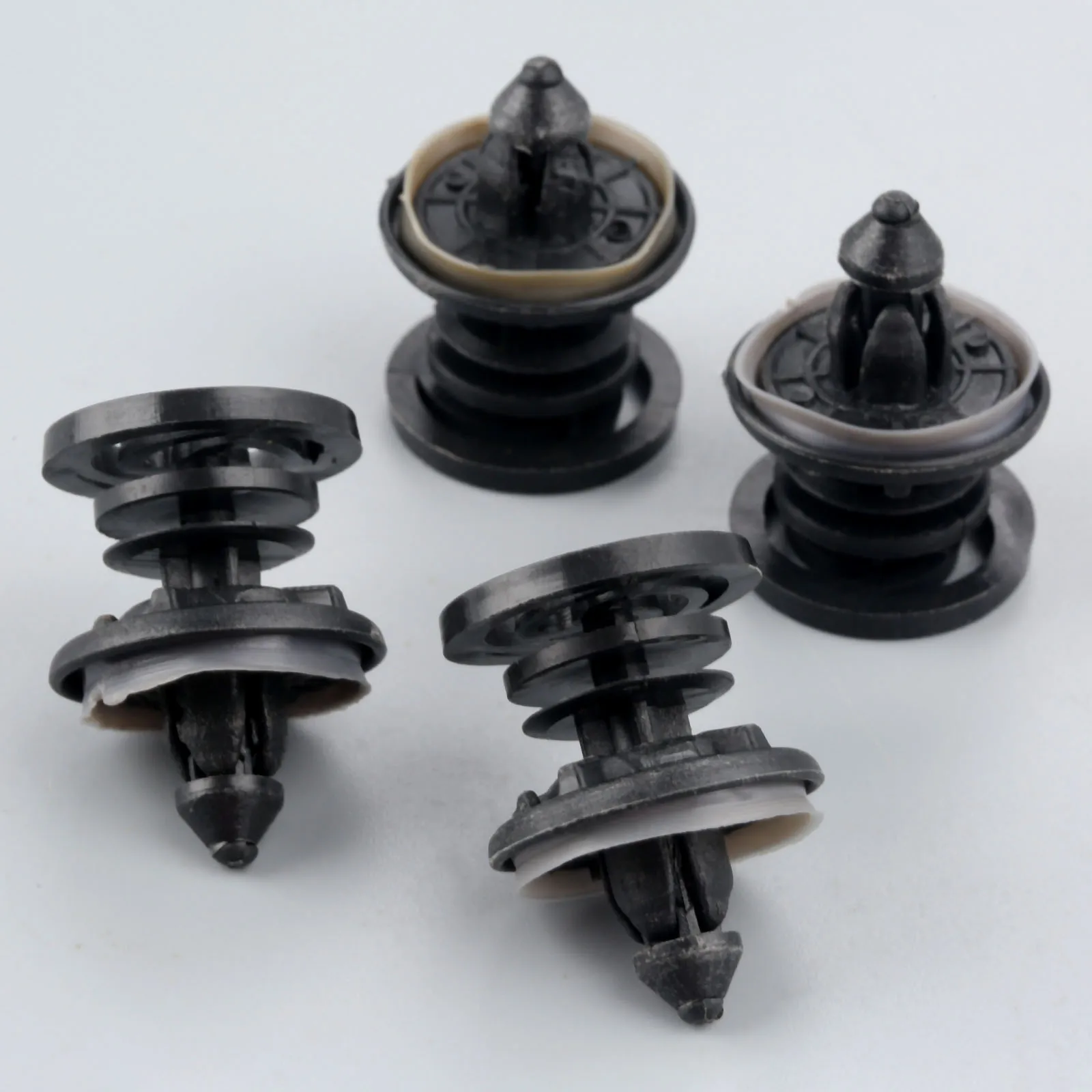 50Pcs Auto Fasteners Interior Door Card Trim Panel Fastener Clips Fit For V W For Transporter Caravelle 7L6868243
50Pcs Auto Fasteners Interior Door Card Trim Panel Fastener Clips Fit For V W For Transporter Caravelle 7L6868243
