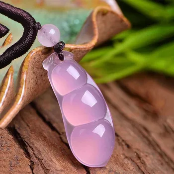 Powdery cute natural jade four seasons bean pendant genuine fufu jade myelin four seasons rich pendant women's pendant
Powdery cute natural jade four seasons bean pendant genuine fufu jade myelin four seasons rich pendant women's pendant