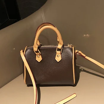 Vintage Luxury Handbag Women Bags Designer Rtro Pattern Crossbody Shoulder Bag Pu Leather Messenger Bag Small Ladies Totes Purse
Vintage Luxury Handbag Women Bags Designer Rtro Pattern Crossbody Shoulder Bag Pu Leather Messenger Bag Small Ladies Totes Purse