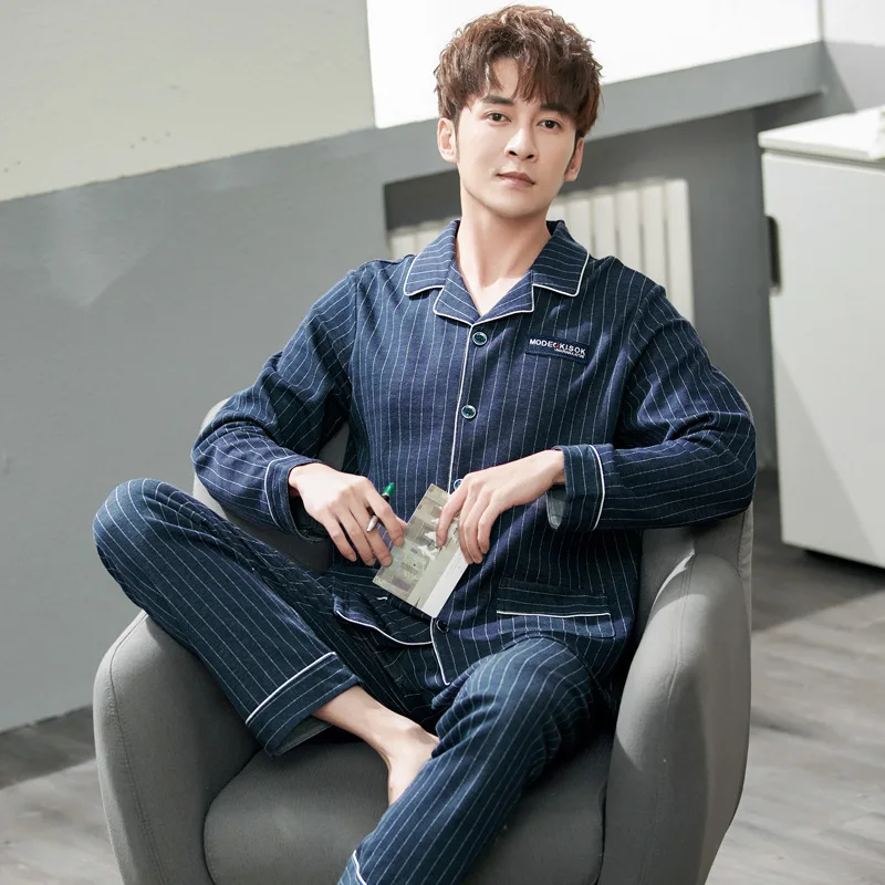 Pajamas Men's Spring and Autumn Cotton Long-sleeved Home Service Men's Cotton Plus Size Casual Can Be Worn Outside Sommeil Tops
Pajamas Men's Spring and Autumn Cotton Long-sleeved Home Service Men's Cotton Plus Size Casual Can Be Worn Outside Sommeil Tops
