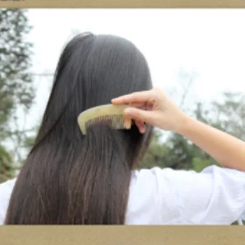 natural comb Authentic Natural Horns With Horn Comb Yellow Hair Care Anti-static Massage Combs Hairdressing Supplies For Female
natural comb Authentic Natural Horns With Horn Comb Yellow Hair Care Anti-static Massage Combs Hairdressing Supplies For Female