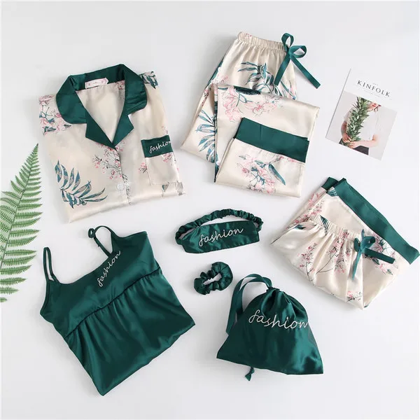 Imitated Silk Fabric Seven Sets Pajamas Korean-style Lily with Chest Pad Seven Sets of Homewear Set
Imitated Silk Fabric Seven Sets Pajamas Korean-style Lily with Chest Pad Seven Sets of Homewear Set