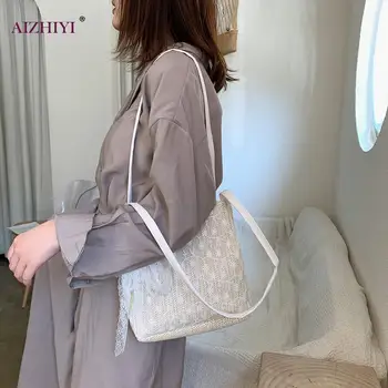 Lace Woven Shoulder Bag Women Weave Handbags Fashion Beach Casual Totes Purse Female Classic Elegant Shoulder Bags
Lace Woven Shoulder Bag Women Weave Handbags Fashion Beach Casual Totes Purse Female Classic Elegant Shoulder Bags
